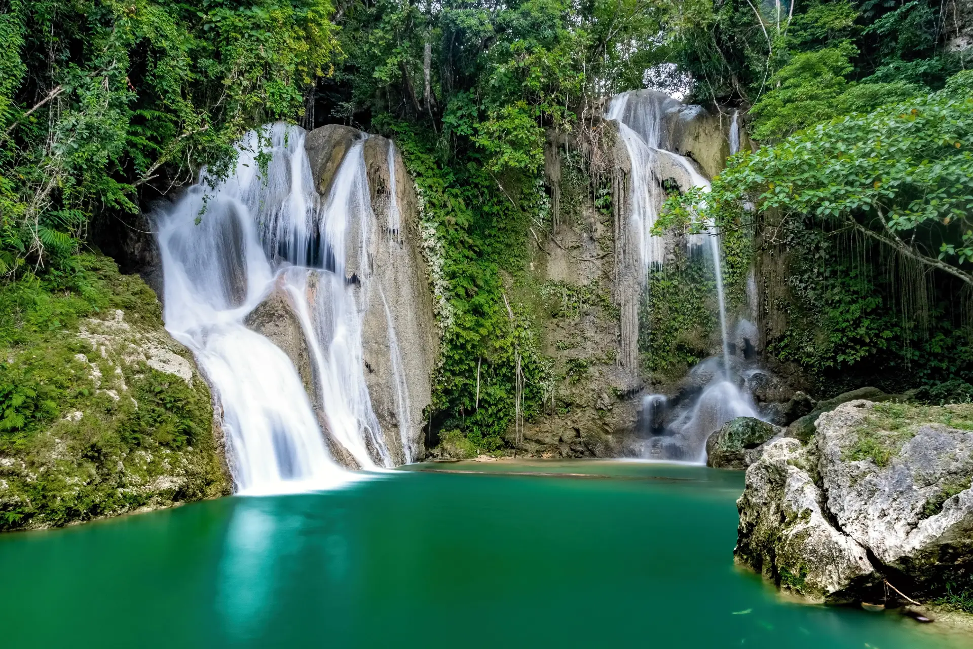 waterfall in bohol